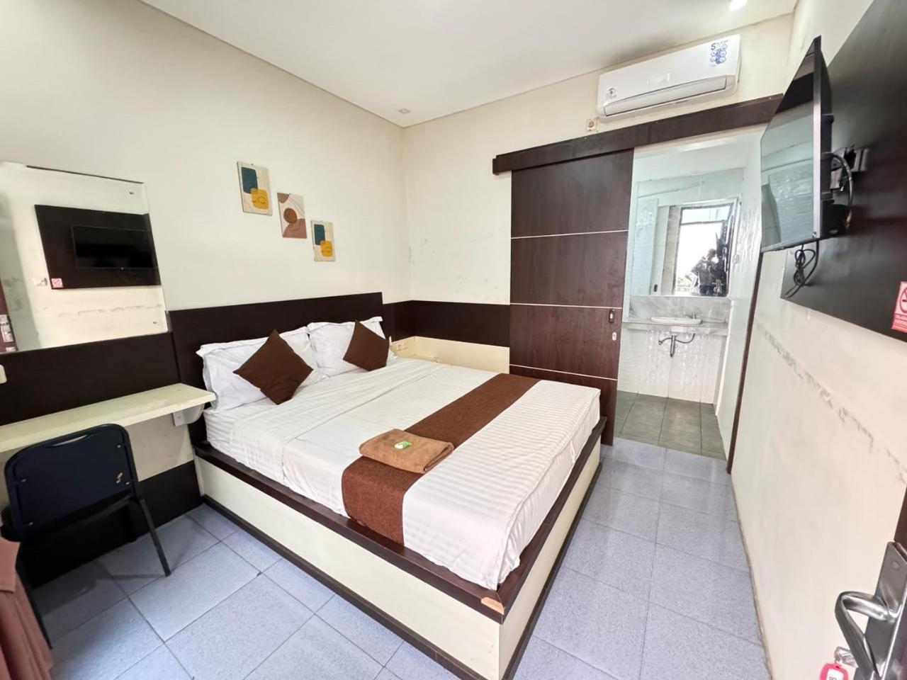 Fakhira Residence Hotel Чіанджур Екстер'єр фото